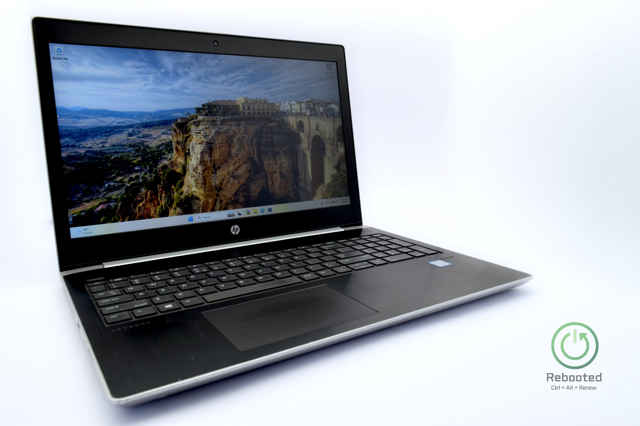 Снимка на HP ProBook 450 G5 с Intel Core i5-8250U, 8 GB DDR4, изглед 1