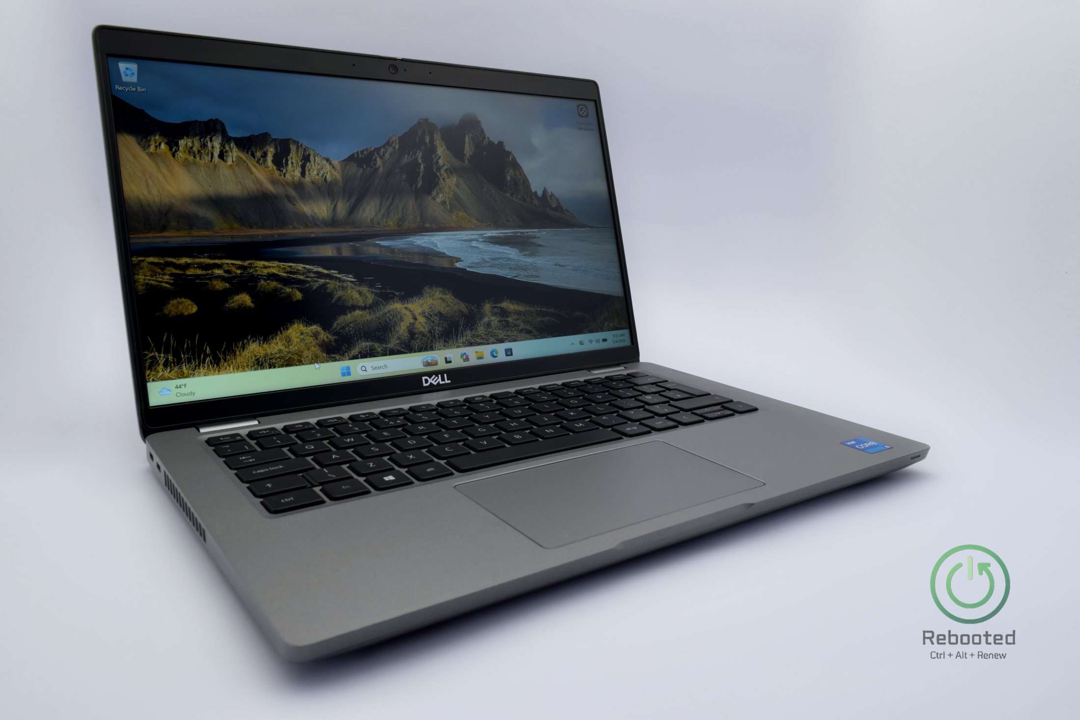Dell Latitude 5420 product photo with Intel Core i5-1155G7, 16 GB DDR4, view 1