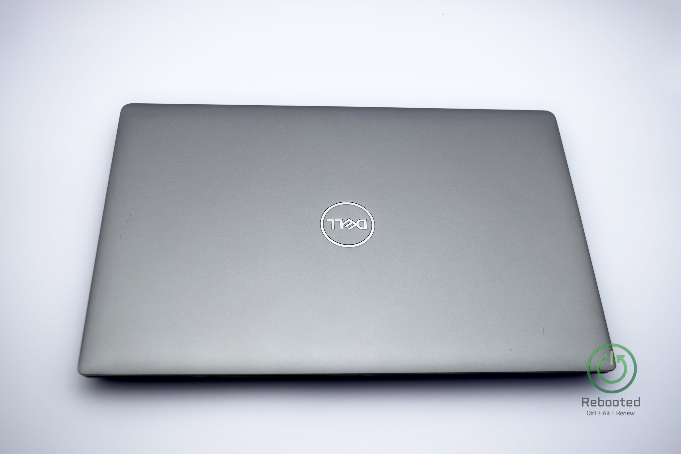 Dell Latitude 5521