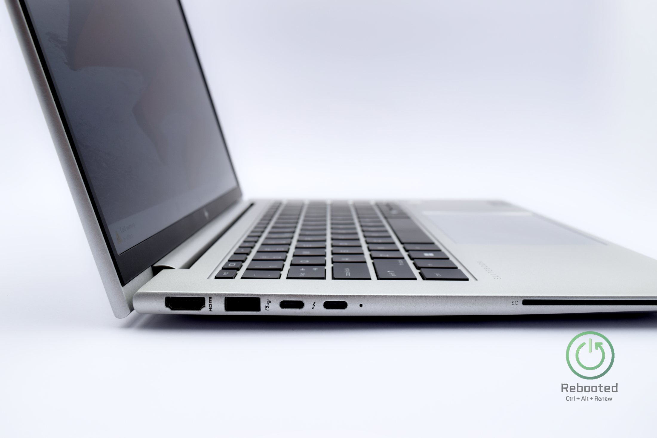HP EliteBook 840 G11 product photo with Intel Core Ultra 5 125U, 16 GB DDR5, view 2
